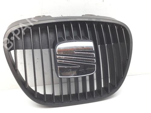 Used Grille SEAT IBIZA III (6L1) 1.4 16V (75 hp) 22637800