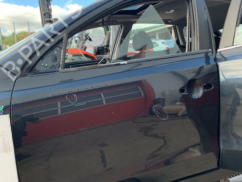 Used Left front door Left front door 37170401 37170401