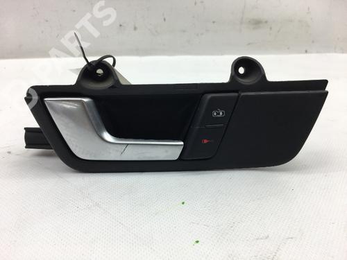 Used Front left exterior door handle Front left exterior door handle AUDI A4 B6 Avant (8E5) 1.9 TDI (130 hp) 7481240 7481240