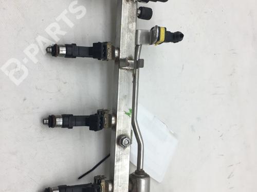 Used Injection rail OPEL MERIVA B MPV (S10) 1.4 (75) (120 hp) 8229963