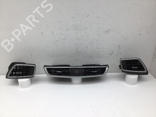 Used Air vent NISSAN QASHQAI II (J11, J11_) 1.3 DIG-T (160 hp) 28414433