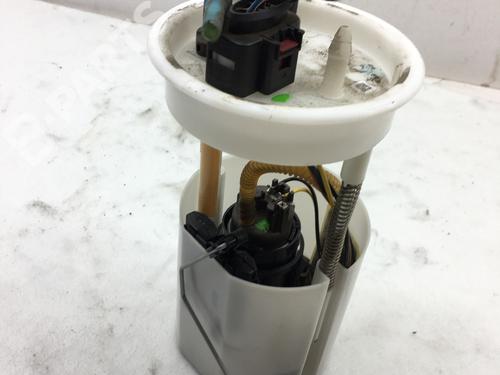 Used Fuel pump SKODA FABIA II (542) 1.2 12V (60 hp) 8635249