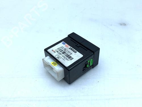 Electronic module HYUNDAI i30 Estate (FD) 1.6 CRDi | BP37072704M83 - Image 3