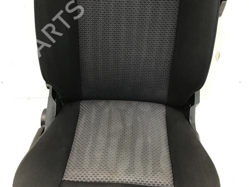 Right front seat MERCEDES-BENZ A-CLASS (W169) A 150 (169.031, 169.331) | BP24314214C16 