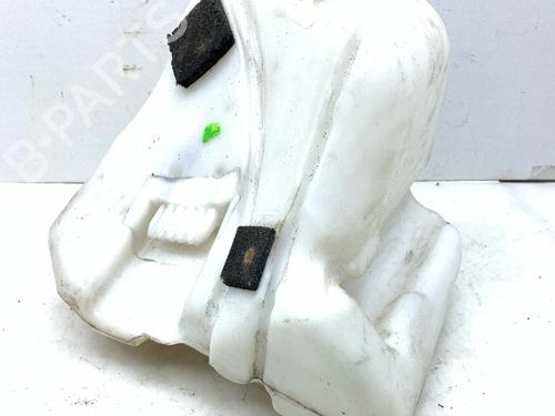 Used Windscreen washer tank Windscreen washer tank BMW 3 Touring (E36) 318 i (116 hp) 34724008 34724008