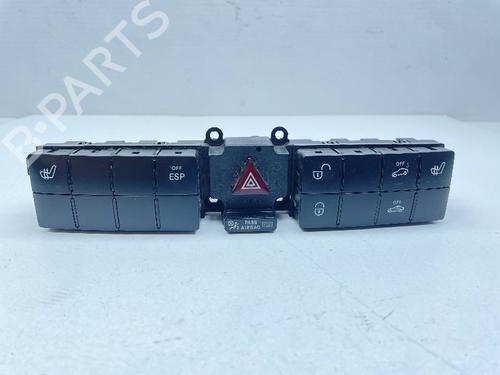 Used Switch MERCEDES-BENZ C-CLASS T-Model (S203) C 200 Kompressor (203.242) (163 hp) 30931419