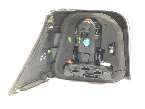 Right taillight VW GOLF IV (1J1) 1.4 16V | BP22357288C35 