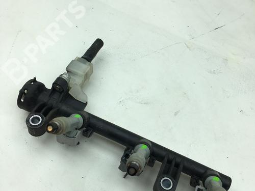 Used Injection rail PEUGEOT 107 (PM_, PN_) 1.0 (68 hp) 9732139