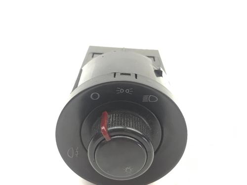 Used Headlight switch SEAT AROSA (6H1) 1.0 (50 hp) 8148248