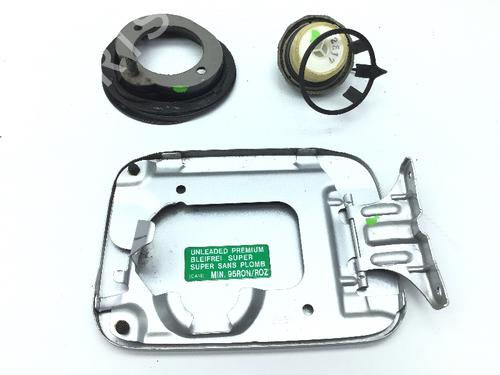 Fuel flap MAZDA 323 F VI Hatchback (BJ) 1.6 (BJ10M) | BP19648430C131 