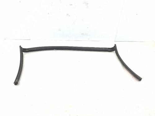Used Hinge/Door check strap Hinge/Door check strap 37523482 37523482