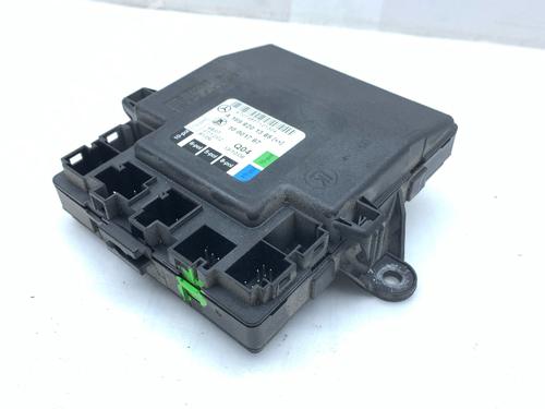 Used Electronic module Electronic module MERCEDES-BENZ A-CLASS (W169) A 170 (169.032, 169.332) (116 hp) 32321609 32321609