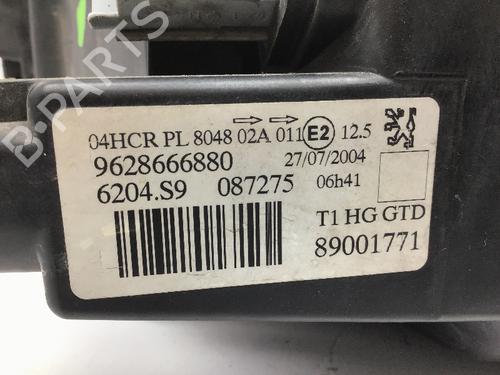 Left headlight PEUGEOT 206 CC (2D) 1.6 16V (2DNFUF, 2DNFUR) | BP25737770C28 