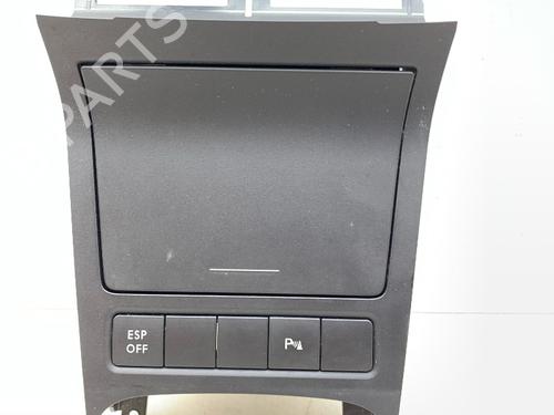 Kopholder/Genstandsholder Kopholder/Genstandsholder VW GOLF VI (5K1) 1.4 (80 hp) 36807632 36807632