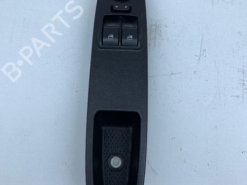 Used Left front window switch FIAT PUNTO (199_) 1.2 (199AXZ1A, 199BXZ1A) (69 hp) 30286884