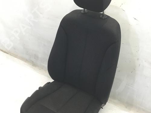 Used Right front seat BMW 1 (F20) 116 d (116 hp) 13373400