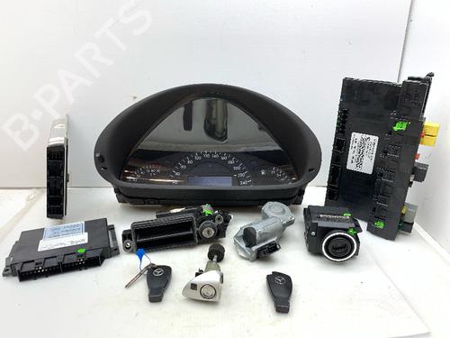 Used Engine control unit (ECU) Engine control unit (ECU) MERCEDES-BENZ C-CLASS (W203) C 180 (203.035) (129 hp) 36342886 36342886