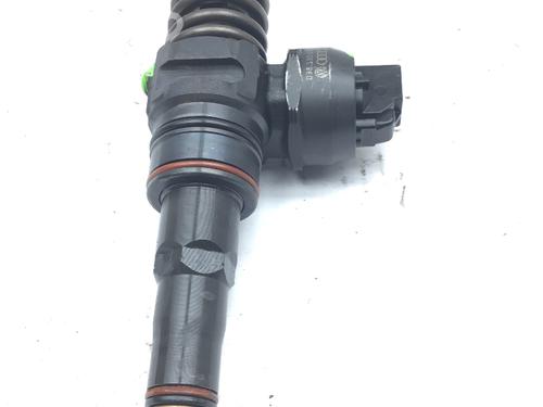 Used Injector Injector VW GOLF VAN IV Variant (1J5) 1.9 TDI (101 hp) 39917043 39917043