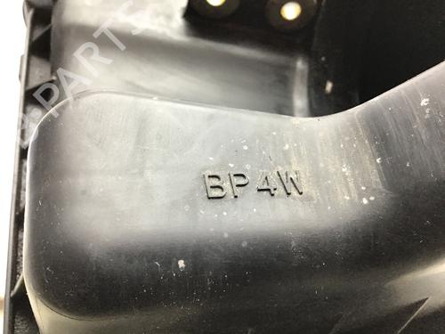 Luftfiltergehäuse MAZDA MX-5 II (NB) 1.6 16V (NB6C) | BP17047723M87 