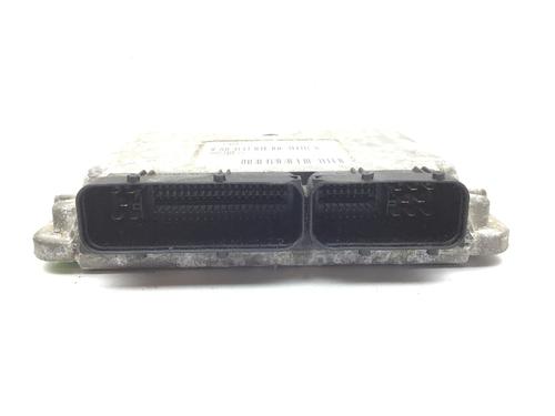 Used Engine control unit (ECU) SEAT LEON (1M1) 1.6 16 V (105 hp) 18965144