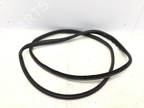 Used Rubber door seal MERCEDES-BENZ A-CLASS (W169) A 150 (169.031, 169.331) (95 hp) 24365189