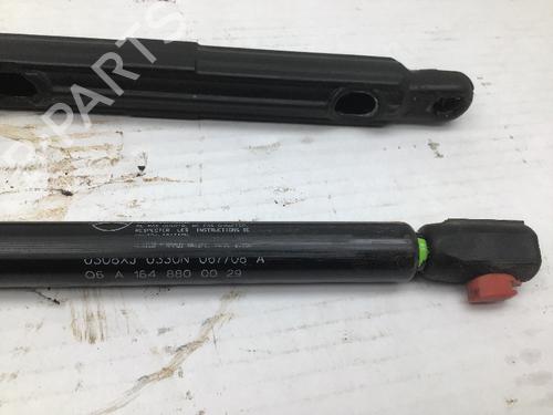 Hood lift support MERCEDES-BENZ M-CLASS (W164) ML 320 CDI 4-matic (164.122) | BP19709153C139 