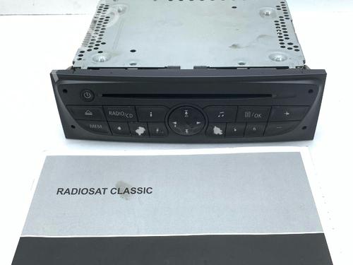 Used Radio Radio RENAULT CLIO III (BR0/1, CR0/1) 1.2 16V (BR02, BR0J, BR11, CR02, CR0J, CR11) (75 hp) 31921573 31921573