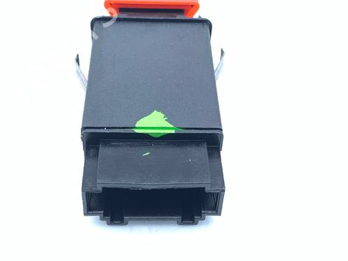 Warning switch AUDI A3 (8L1) 1.8 | BP36947845I22 - Image 2