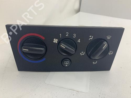 Used Climate control OPEL MERIVA A MPV (X03) 1.6 (E75) (87 hp) 15984324