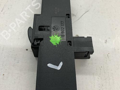 Used Left front window switch BMW 3 Touring (E46) 320 d (150 hp) 23209398