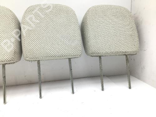 Headrest SUZUKI WAGON R+ Hatchback (EM) 1.2 (SR412) | BP29864248I31