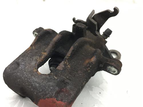 Used Right rear brake caliper FORD FOCUS I Turnier (DNW) 1.8 16V (115 hp) 14586859