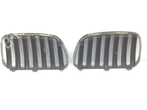 Grille BMW X3 (E83) 2.0 sd | BP18377699C40 