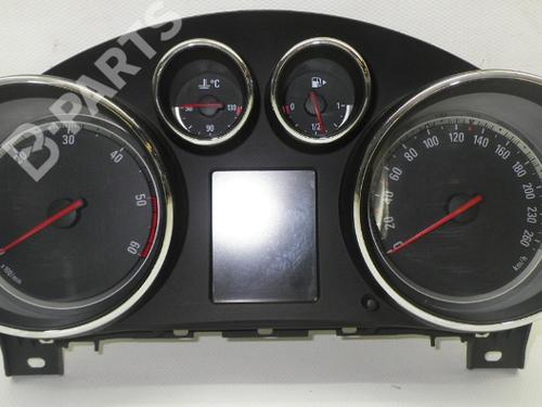 Used Instrument cluster OPEL INSIGNIA A Sports Tourer (G09) 2.0 CDTI (35) (131 hp) 4781047