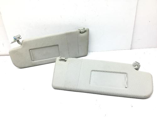 Used Right sun visor VW GOLF VI (5K1) 1.4 TSI (122 hp) 17047735