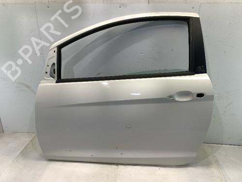 Used Left front door FORD KA (RU8) 1.2 (69 hp) 32290697