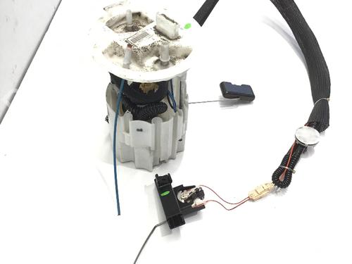 Fuel pump VOLVO V70 III (135) D5 | BP22700335M76 