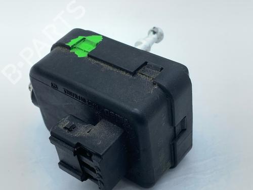 Headlight adjuster motor VOLVO V70 II (285) D5 | BP32023766E19
