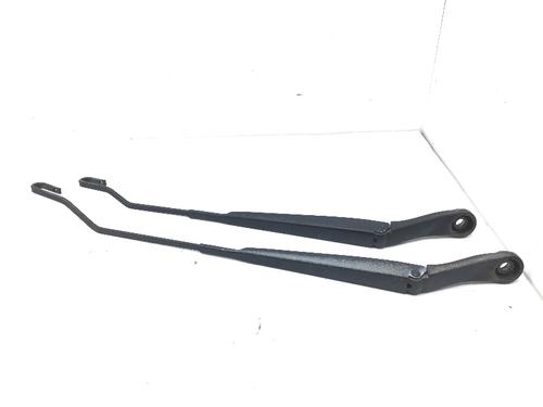 Used Front windshield wiper arm NISSAN MICRA III (K12) 1.2 16V (65 hp) 25478117