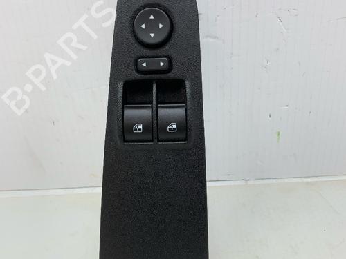 Used Left front window switch Left front window switch FIAT GRANDE PUNTO (199_) 1.4 (199AXB11, 199AXB1A, 199BXB1A, 199AXL1A) (77 hp) 40290228 40290228