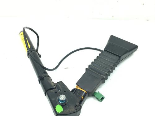 Used Front left belt tensioner Front left belt tensioner OPEL ASTRA G Estate (T98) 1.6 16V (F35) (101 hp) 10049324 10049324