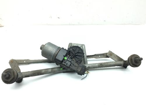 Used Front wipers mechanism PEUGEOT 206 Hatchback (2A/C) 1.4 i (75 hp) 10967182