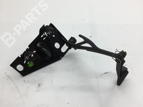Used Hood lock MERCEDES-BENZ M-CLASS (W163) ML 350 (235 hp) 11831581