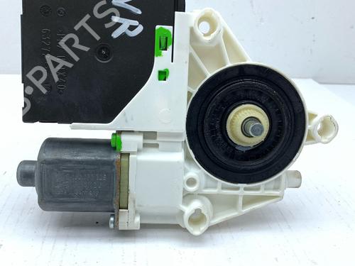 Used Front right window mechanism VW GOLF VI (5K1) 1.2 TSI (105 hp) 30360541