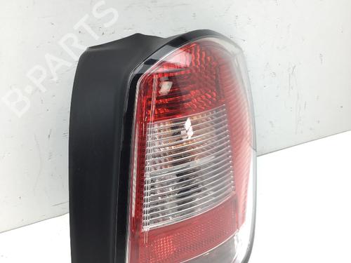 Right taillight OPEL ASTRA H Estate (A04) 1.4 (L35) | BP24453317C35 