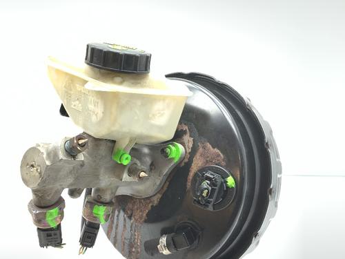 Servo frein VOLVO V70 II (285) D5 (163 hp) 32084248