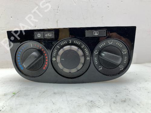 Used Climate control Climate control 38595182 38595182
