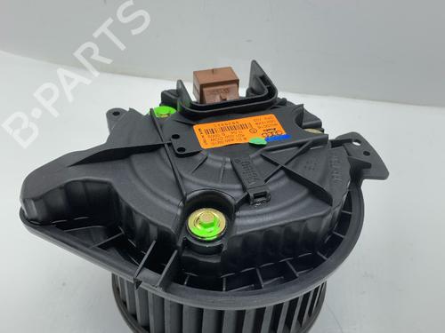 Ventola abitacolo AUDI A4 B6 (8E2) 3.0 (220 hp) 32298915