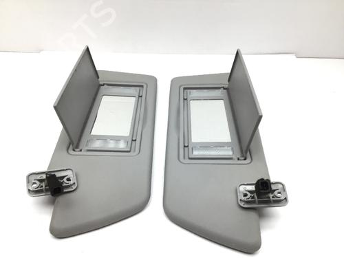 Right sun visor OPEL SIGNUM Hatchback (Z03) 2.2 direct (F48) | BP17742793I2 
