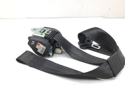 Used Front left seatbelt AUDI A3 (8P1) 1.6 (102 hp) 18474067